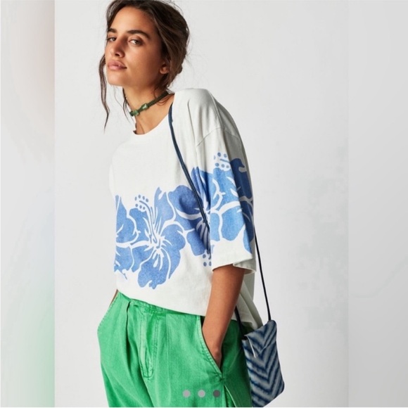 Free People The Bureau Hibiscus Tee - Picture 1 of 8